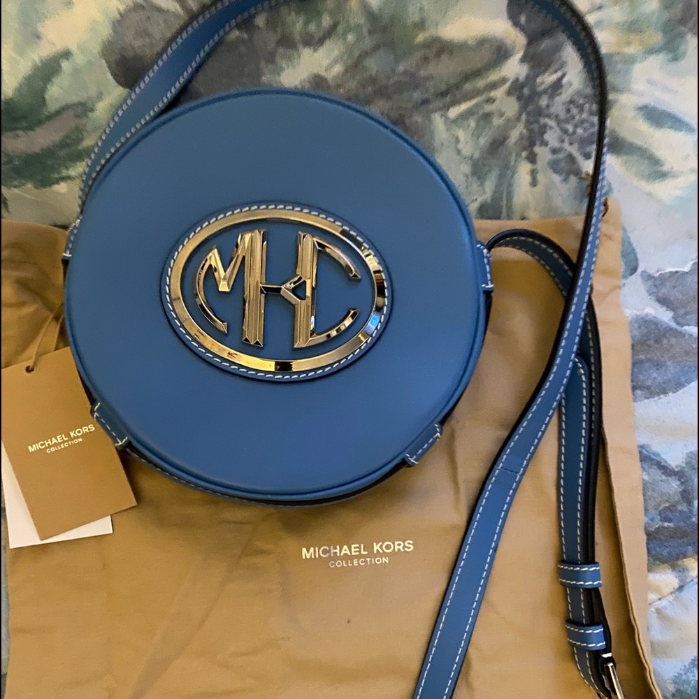 Michael Kors crossbody LEATHER purse